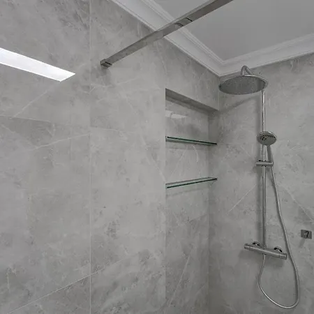 Ocean View Luxury Ph014 아데제