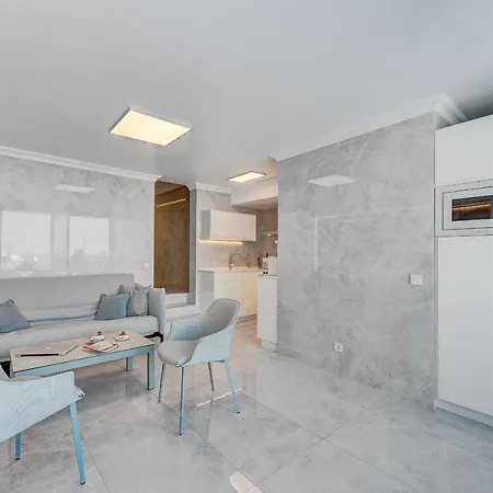 아파트 Ocean View Luxury Ph014 아데제