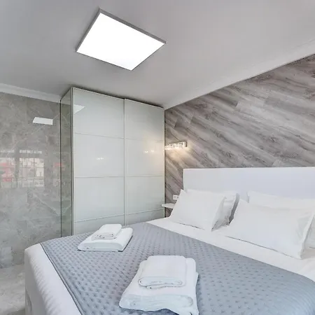 Ocean View Luxury Ph014 아파트 아데제