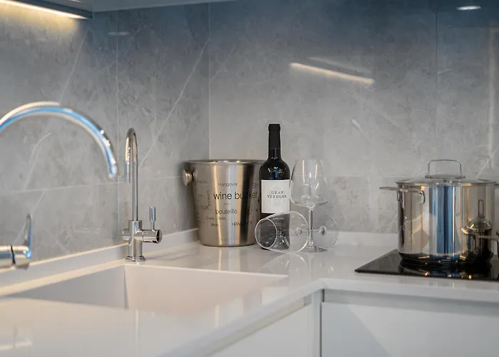 Ocean View Luxury Ph014